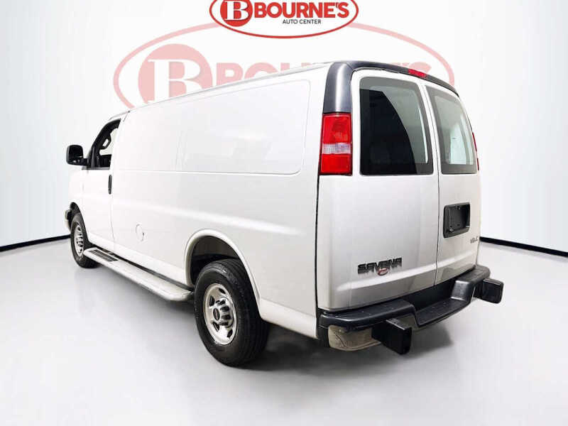 2025 GMC Savana 2500