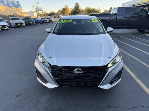 2023 Nissan Altima 2.5 SV