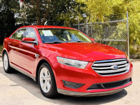2015 Ford Taurus SEL