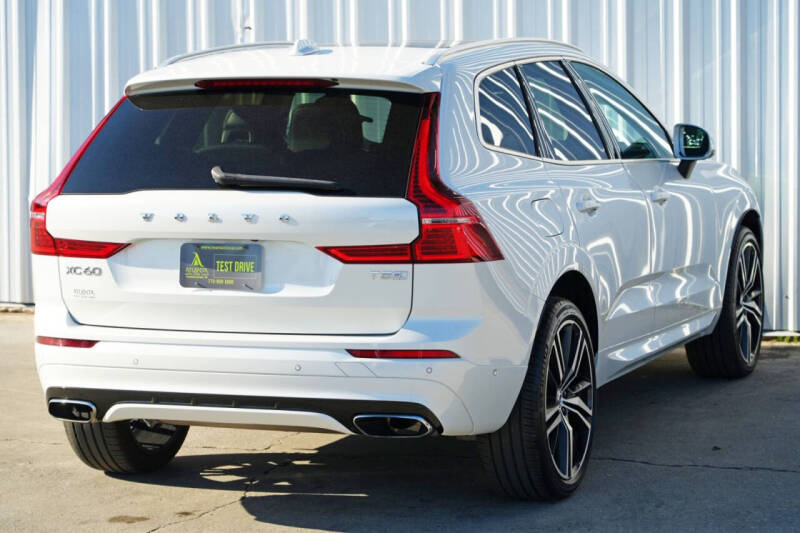 2019 Volvo XC60 T5 R-Design