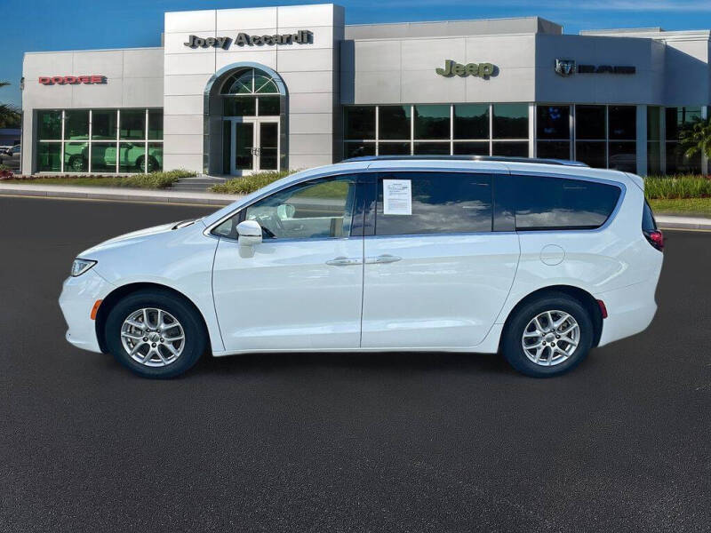 2021 Chrysler Pacifica Touring L