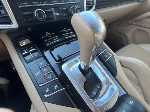 2013 Porsche Cayenne S