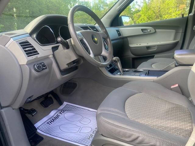 2011 Chevrolet Traverse LT
