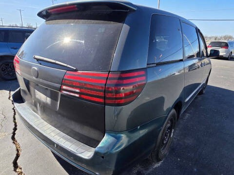 2004 Toyota Sienna XLE 7 Passenger