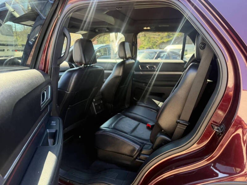 2019 Ford Explorer Sport