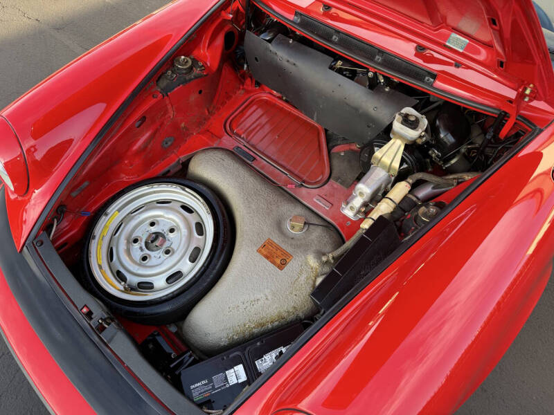 1985 Porsche 911 Carrera