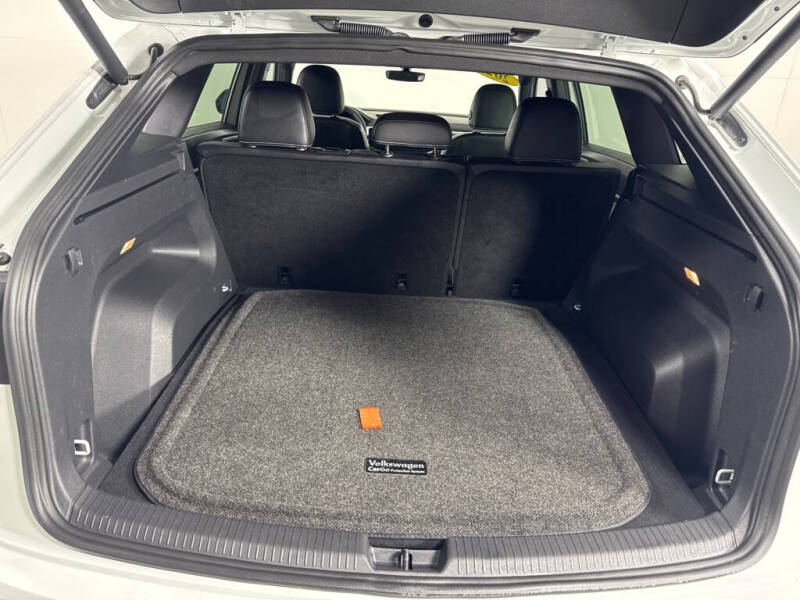 2022 Volkswagen Atlas Cross Sport V6 SE 4Motion