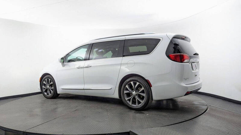 2017 Chrysler Pacifica Limited