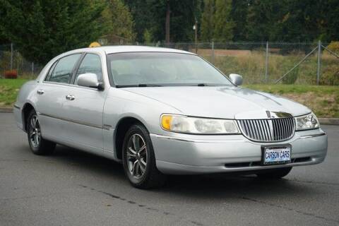 1999 Lincoln Town Car for sale at Carson Cars in Lynnwood WA