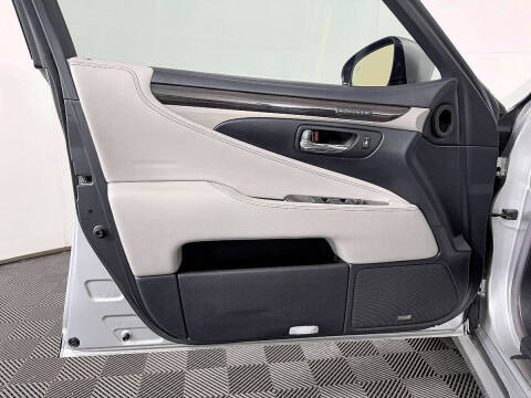 2014 Lexus LS 460