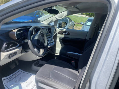 2017 Chrysler Pacifica Touring