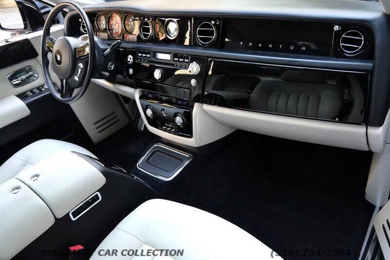2011 Rolls-Royce Phantom