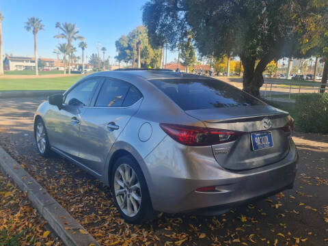 2015 Mazda MAZDA3 s Touring