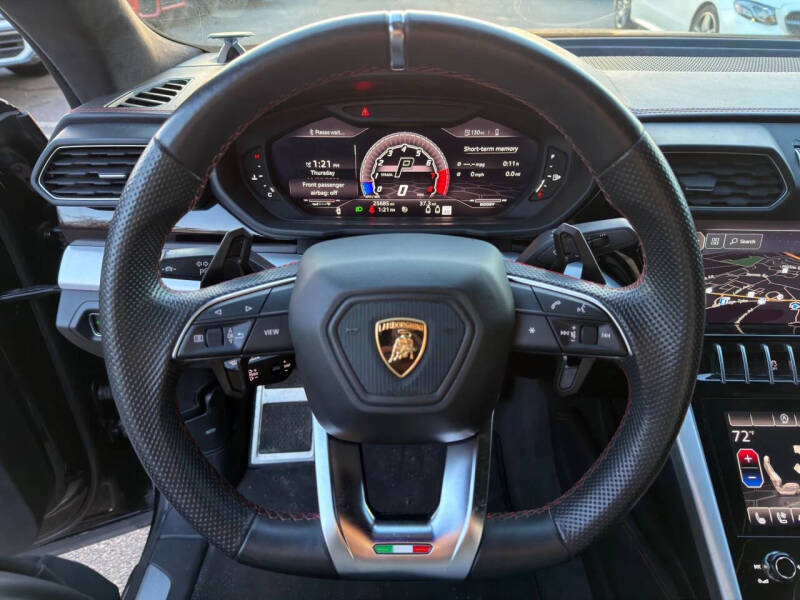 2020 Lamborghini Urus