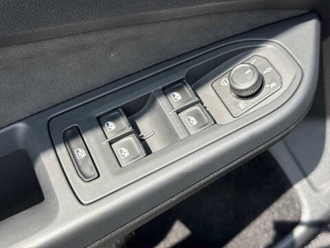 2024 Volkswagen Golf GTI S