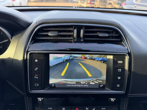 2017 Jaguar F-PACE S