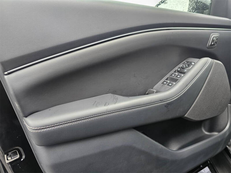 2024 Ford Mustang Mach-E Select