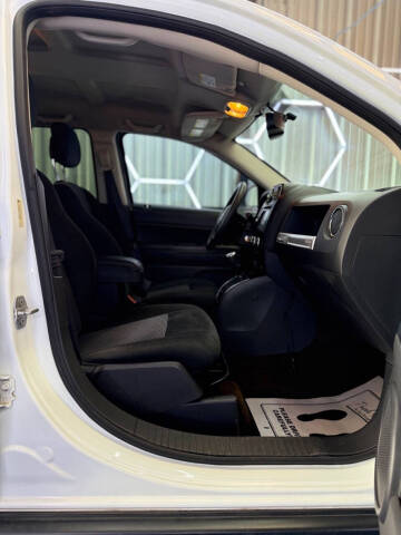 2016 Jeep Compass Sport
