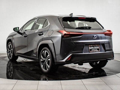 2022 Lexus UX 250h