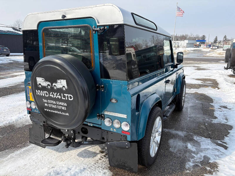 2000 Land Rover Defender