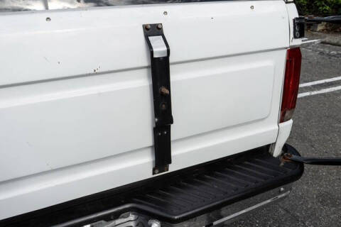 1992 Ford Bronco Custom