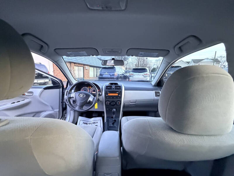 2013 Toyota Corolla LE