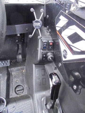 2018 Polaris RS1