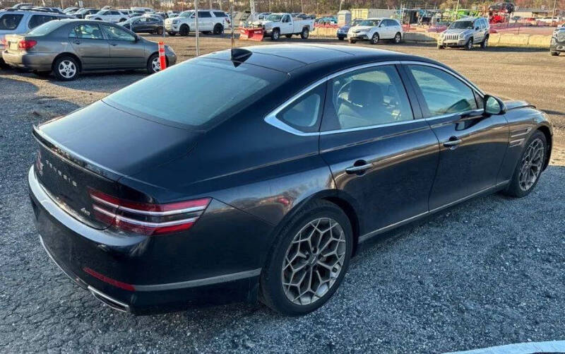 2023 Genesis G80