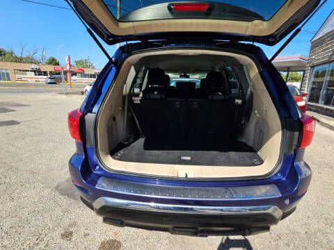 2017 Nissan Pathfinder S