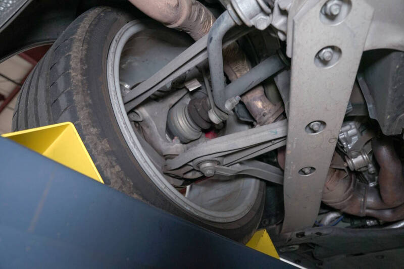 2012 Porsche Cayman R