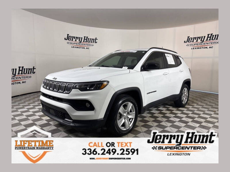 2022 Jeep Compass Latitude's photo