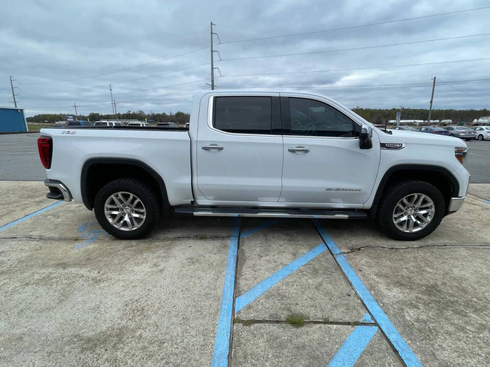 2019 GMC Sierra 1500 SLT's photo