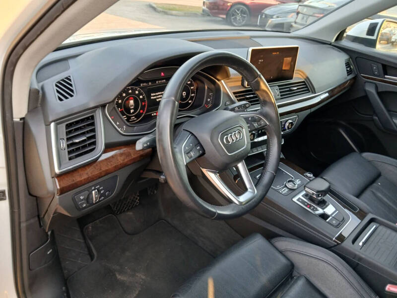 2019 Audi Q5 quattro Premium Plus 45 TFSI