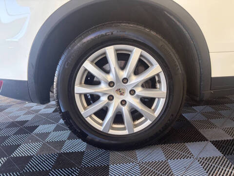 2012 Porsche Cayenne Tiptronic