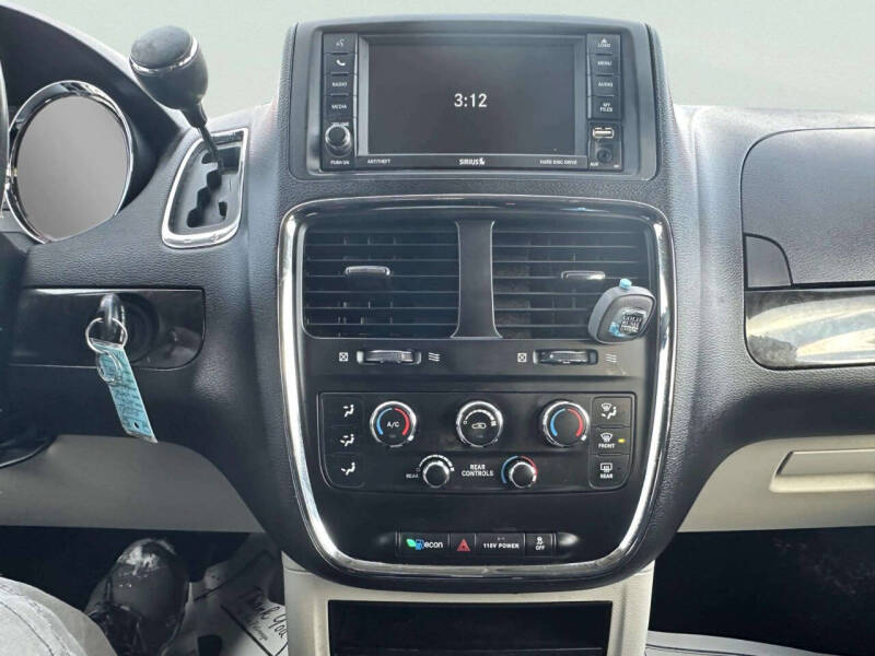 2015 Dodge Grand Caravan SE