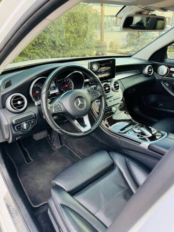 2017 Mercedes-Benz C-Class