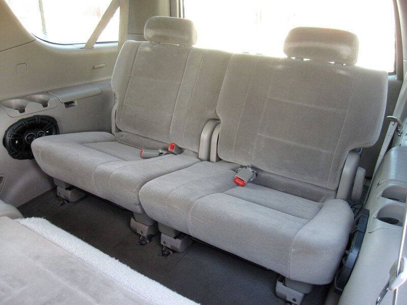 2006 Toyota Sequoia SR5