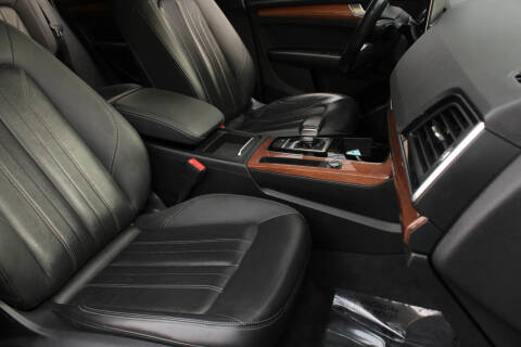 2021 Audi Q5 quattro Premium 45 TFSI