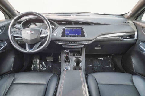 2022 Cadillac XT4 Sport