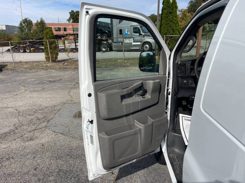 2019 Chevrolet Express 3500