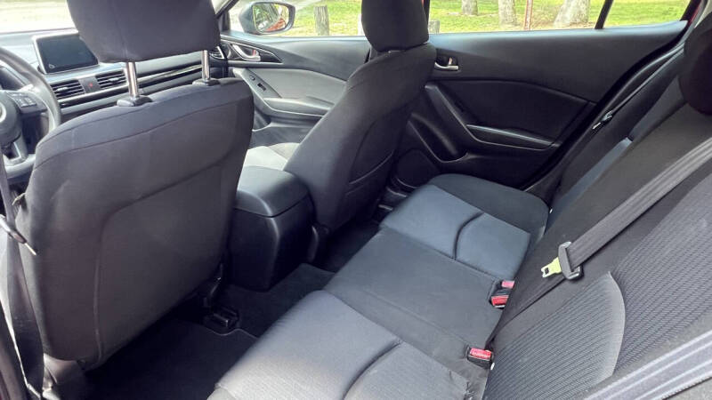 2016 Mazda MAZDA3 i Sport