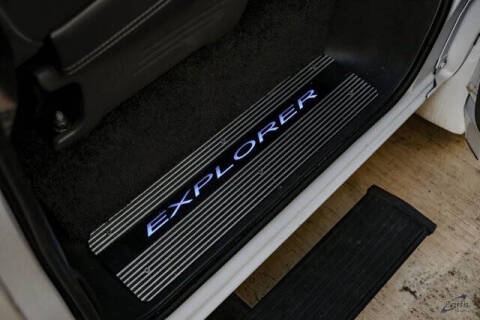 2023 Chevrolet Express 2500