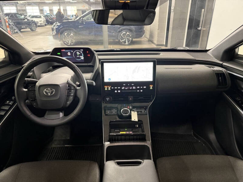 2024 Toyota bZ4X XLE