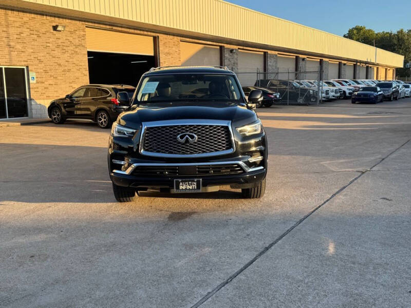 2019 Infiniti QX80 Luxe