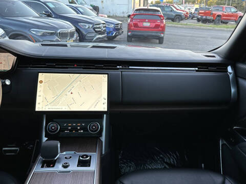 2023 Land Rover Range Rover P530 Autobiography