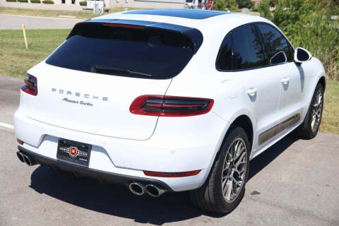 2017 Porsche Macan