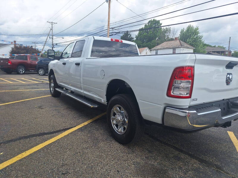 2024 RAM 3500 Tradesman