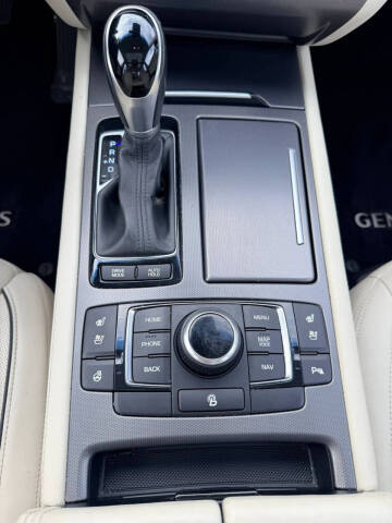 2017 Genesis G80