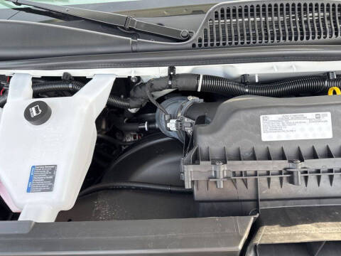 2024 GMC Savana 2500