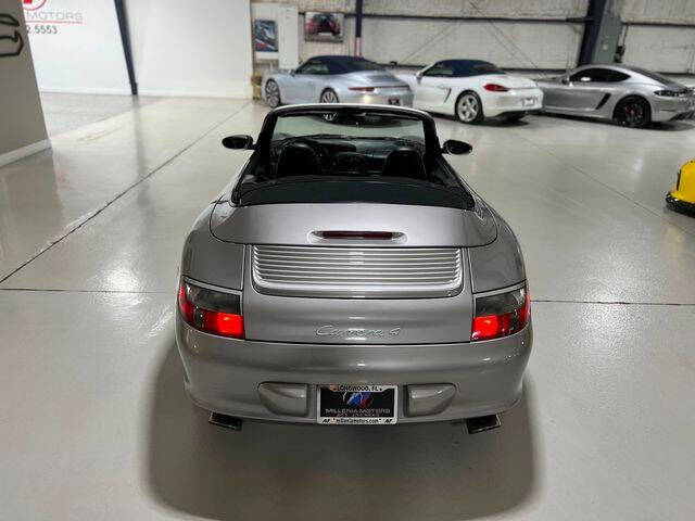 2002 Porsche 911 Carrera 4